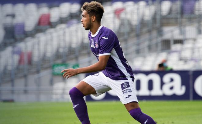 爱游戏ayx -关于法国杯今晚再迎强敌,纽卡斯尔内部沟通,主帅态度——引发热议,身体对抗强度拉满的信息